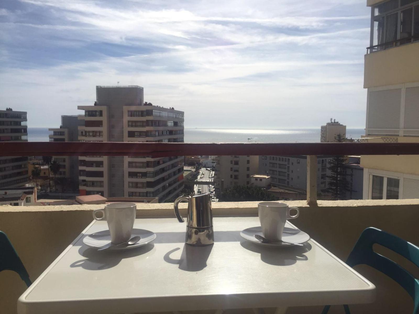 Apartamento En El Centro De Торремолинос Экстерьер фото